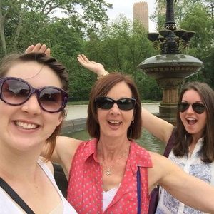 Meet your Posher, Lori